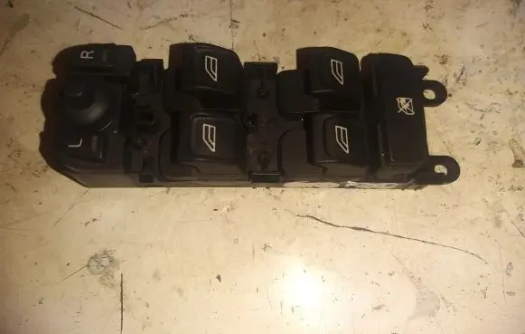 Volvo S80 Electric window control switch 30773289