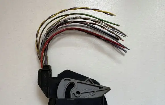 Ford Fiesta Plug wire D1B1-2C40J-AE D1B1-2C013-BC
