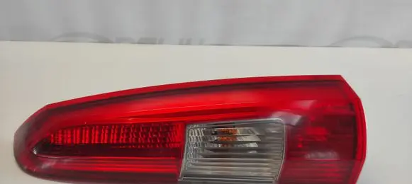 Volvo V70 Rear/tail lights 152844 9154494 9482288