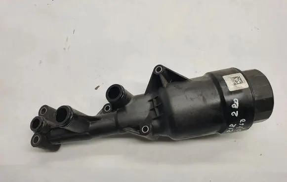 Mercedes-Benz E W212 Oil filter cover 70321173