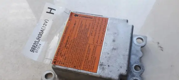 Nissan X-Trail T31 Airbag control unit/module 98820JH30A
