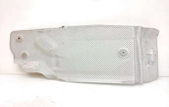 BMW X4 G02 Exhaust heat shield 7394797 20465210 1950AA