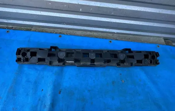 Peugeot 3008 III Rear bumper foam support bar 9849471480