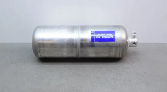 Volvo XC90 Air suspension tank/reservoir 31360725