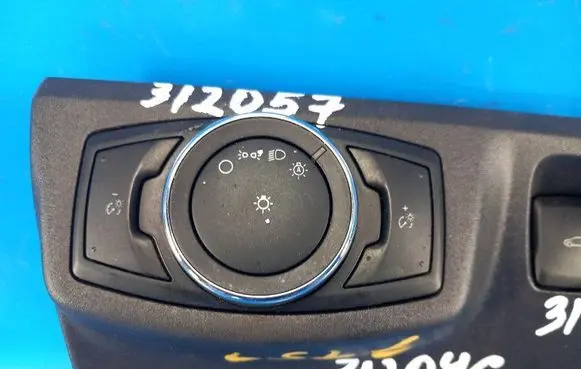 Ford Fusion II Central body control module DG9Z11654CA