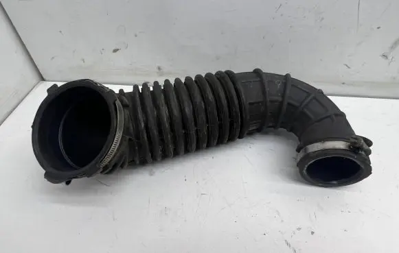 Audi A4 S4 B8 8K Air intake hose/pipe 03G129629
