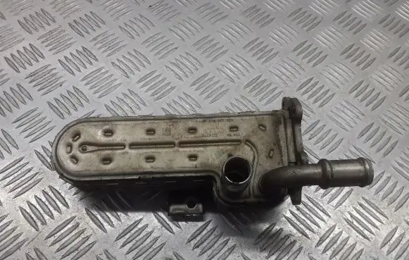 Skoda Octavia Mk2 (1Z) EGR valve cooler bracket 038513AD