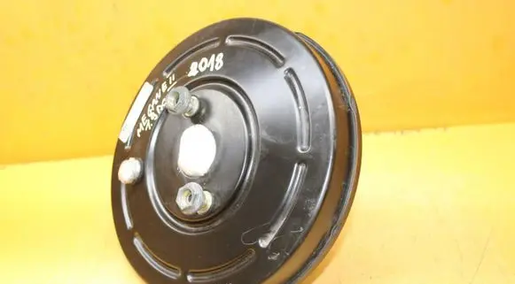 Renault Megane II Brake booster