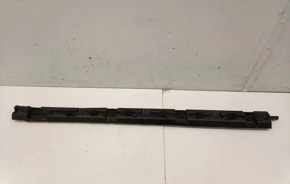 Polestar 2 Sill supporting ledge 32216387