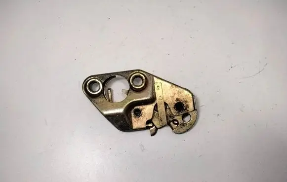 Loading door lock