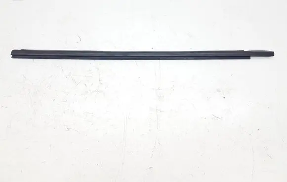 Ford Escape III Front door glass trim molding CJ54S20562 CJ54S20563 CJ54S25604