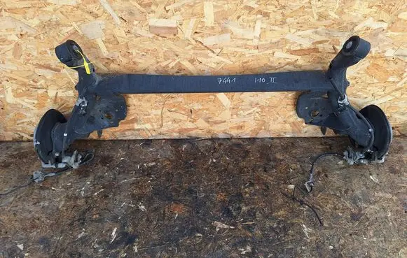 Hyundai i10 Rear axle beam 