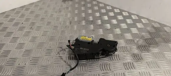 Volkswagen PASSAT B6 Sunroof motor/actuator 8D0959591C