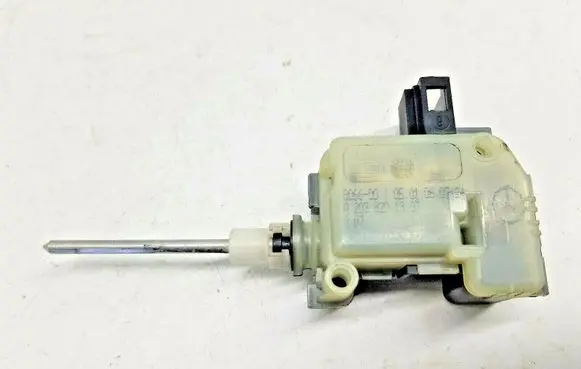 Mercedes-Benz C AMG W203 Fuel tank cap lock A2038201997