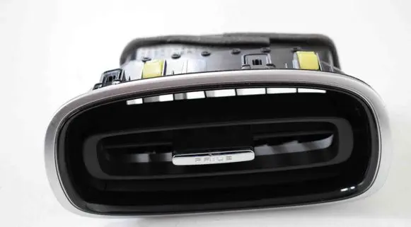 Toyota Prius (XW50) Dashboard air vent grill cover trim 5565047190