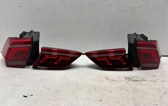 Volkswagen Tiguan Allspace Rear/tail lights set 5A945207J 5A945307H 5A945308H