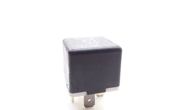 Volkswagen PASSAT B5 Hazard warning light relay 141951253B