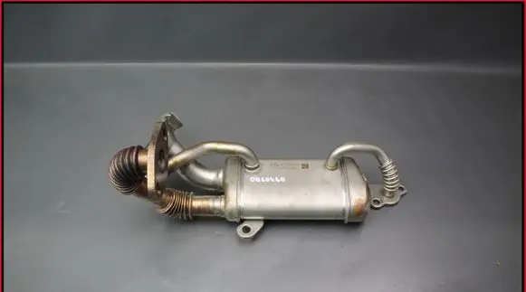 Renault Captur EGR valve cooler 147358238R 43000193A