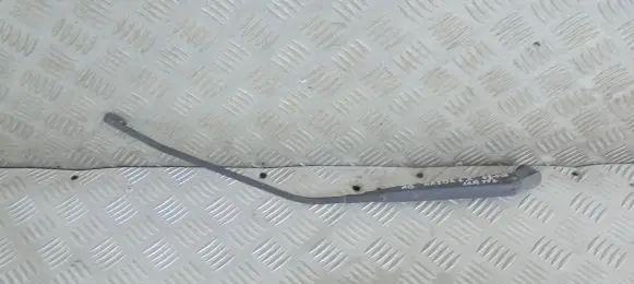 Mazda 6 Rear wiper blade arm
