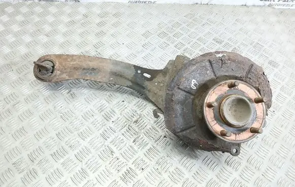 Mazda 5 Rear wheel hub spindle/knuckle 