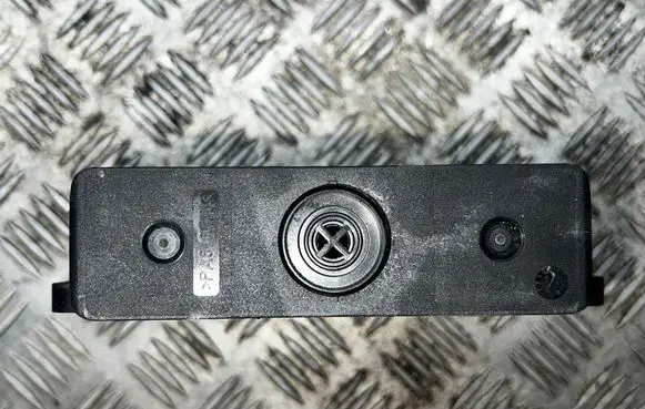 Volkswagen Touareg I Gearbox control unit/module H50S0879 09D927750EB MICA000517