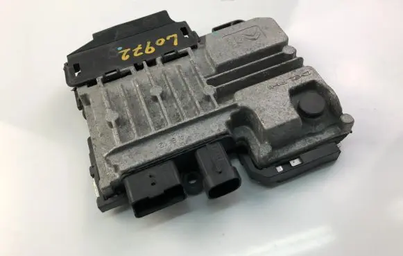 Peugeot 2008 I Engine control unit/module ECU 9810858280