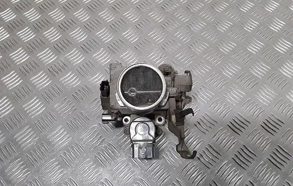 Nissan Micra C+C Throttle valve