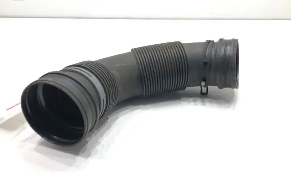 Volkswagen PASSAT B7 Air intake hose/pipe 5C0129684