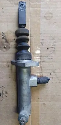 Audi A6 S6 C4 4A Clutch master cylinder 4A1721401