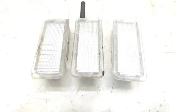 Peugeot 508 RXH Rear seat light