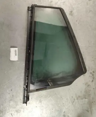 BMW 5 F10 F11 Rear side window 43r001604
