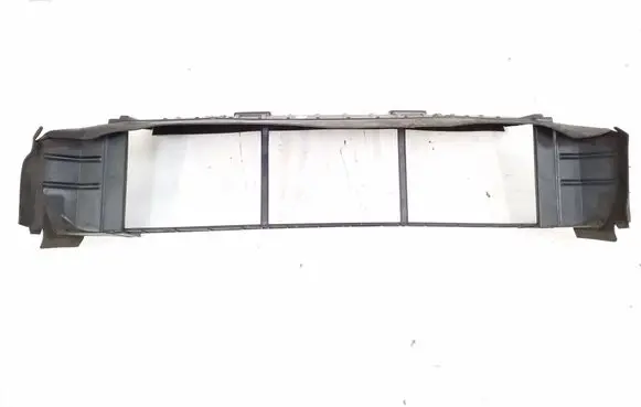 Mercedes-Benz CLA C117 X117 W117 Intercooler air channel guide A2465051130