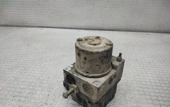 Mazda Premacy ABS Pump C100437A2 AC04500156