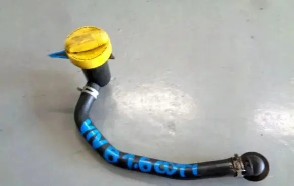 Opel Vivaro Intercooler hose/pipe