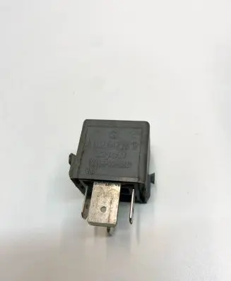Mercedes-Benz SL R230 Other relay 0025422619 A0025422619