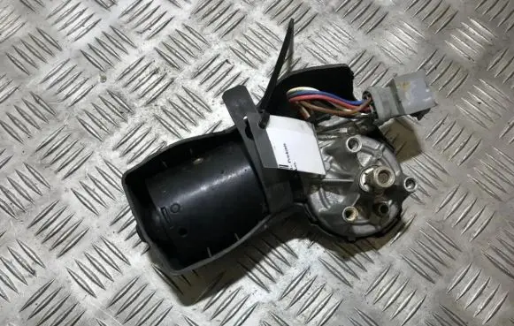 Renault Scenic I Wiper motor 0390241352 1390591136