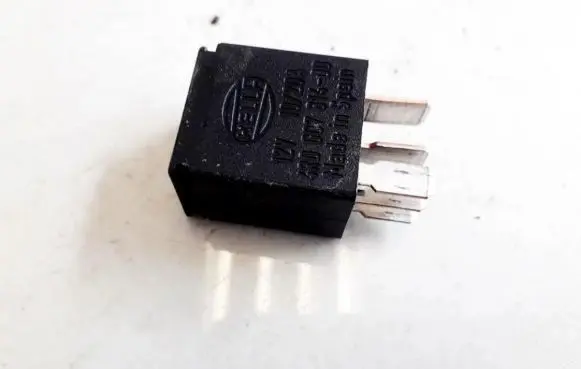 Volvo S60 Other relay 4RD00781400 4RD007814-00