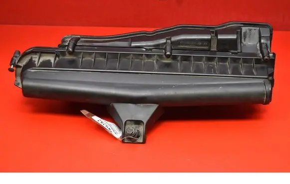 Citroen C3 Picasso Air filter box V7595887