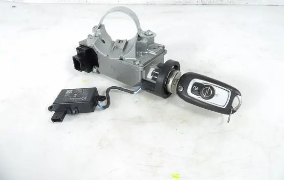Opel Astra K Ignition lock 39079938