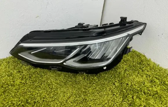 Volkswagen Golf VIII Headlight/headlamp 5h1941005b