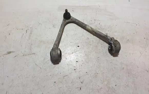 Volvo XC70 Front lower control arm/wishbone 8Y09X