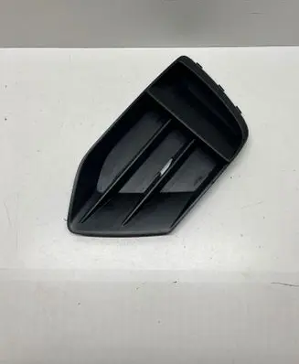 Audi Q3 F3 Front bumper lower grill 83A807682 AU326U3