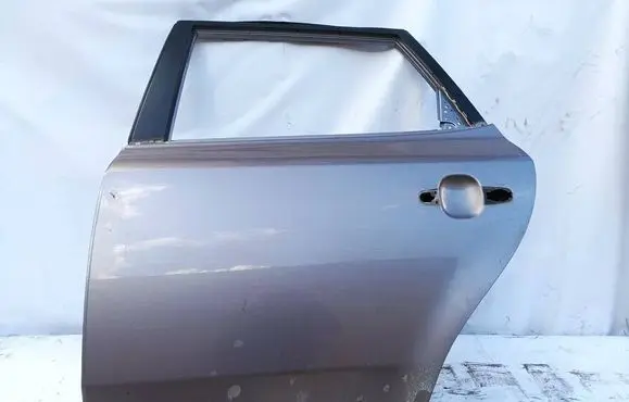 Rear door