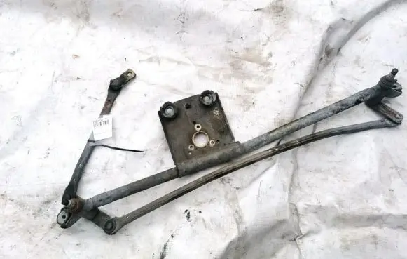 Ford Focus Front wiper linkage and motor
