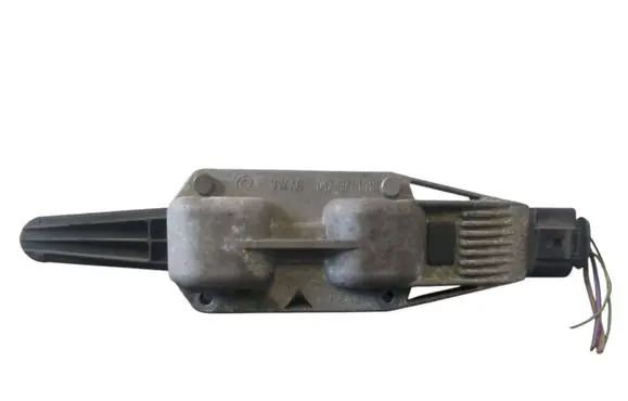 Skoda Fabia Mk1 (6Y) High voltage ignition coil 047905104B