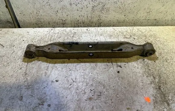 Nissan X-Trail T31 Rear upper control arm/wishbone