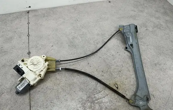 Renault Laguna III Rear door window regulator with motor 