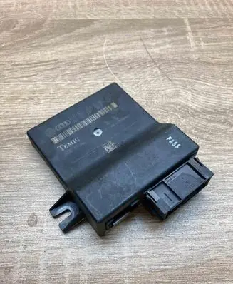 Audi A6 S6 C6 4F Gateway control module 4F0907468D 4F0910468A 8006