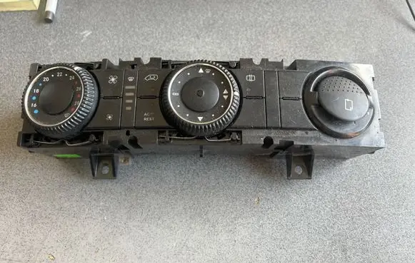 Mercedes-Benz Sprinter W906 Air conditioning/heating control unit 5HB00901200 A9068300785KZ