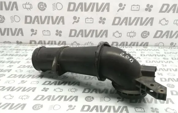 Volvo V50 Air intake duct part 76894836 76894844